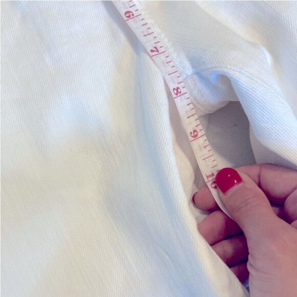 AG The Angelica Boot Cut Petit Low Rise White Denim Stretch Jeans Size 28 - Picture 9 of 9